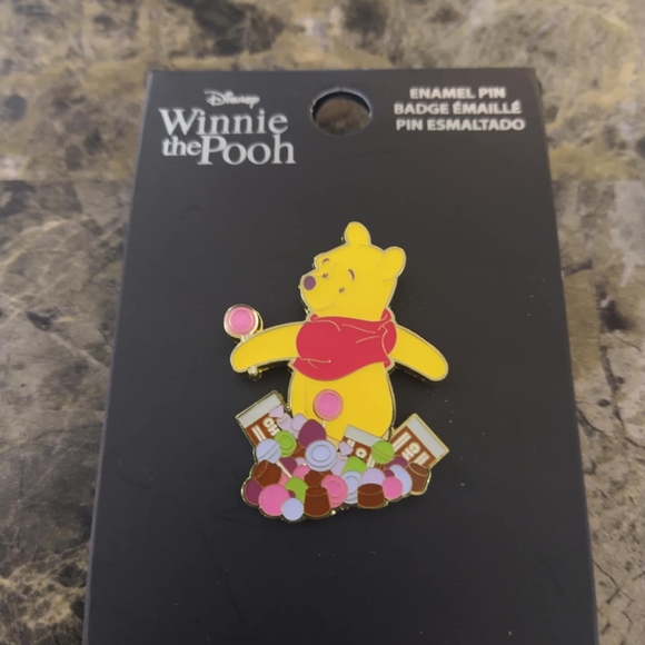 New Disney Winnie The Pooh Candy Pile Enamel Lapel Pin - Picture 1 of 1